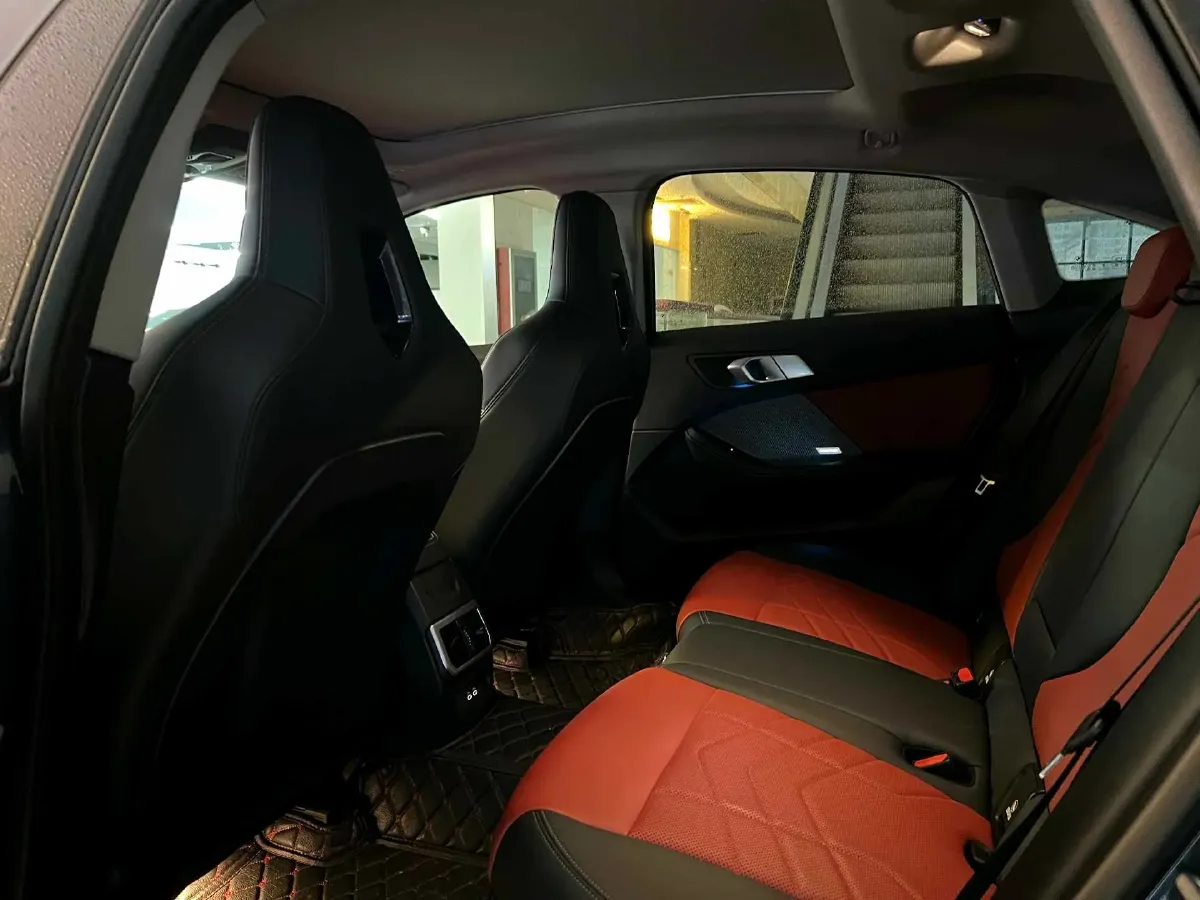 2025 JAC Refine RefineRF8 2.0T 253HP L4 8AT,autocango,china used car exporter,china ev exporter,chinese used car exporter,chinese used ev exporter