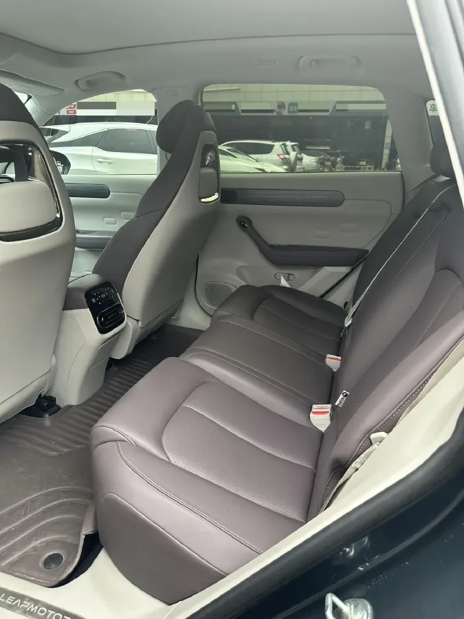 2023 Leapmotor C11 BEV 69.2KWH,autocango,china used car exporter,china ev exporter,chinese used car exporter,chinese used ev exporter