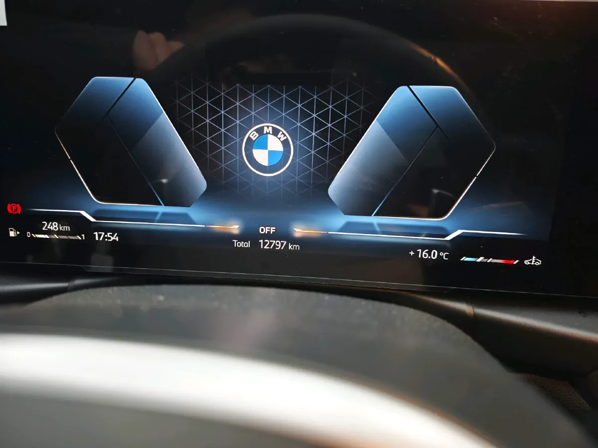 2023 BMW 3 Series 2.0T 184HP L4 8AT,autocango,china used car exporter,china ev exporter,chinese used car exporter,chinese used ev exporter