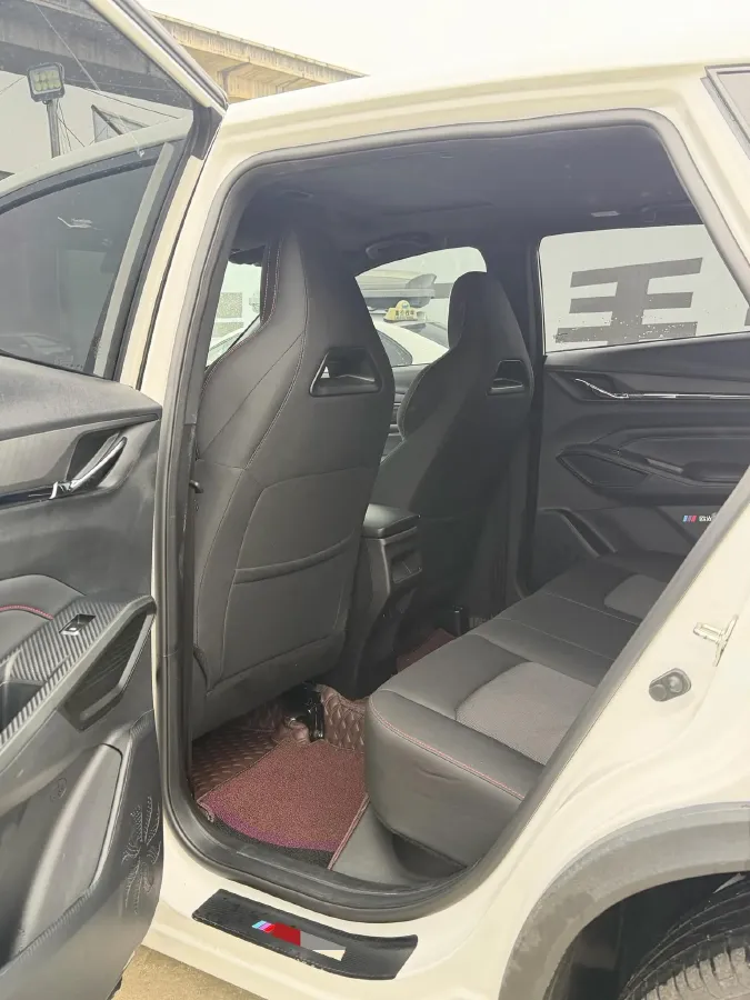 2024 ChangAn X5 PLUS 1.5T 188HP L4 7DCT,autocango,china used car exporter,china ev exporter,chinese used car exporter,chinese used ev exporter