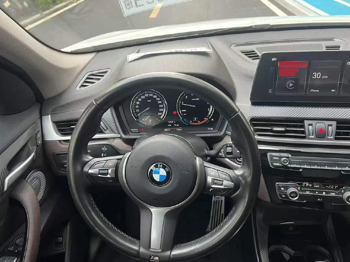 2022 BMW X1 2.0T 192HP L4 7DCT,autocango,china used car exporter,china ev exporter,chinese used car exporter,chinese used ev exporter