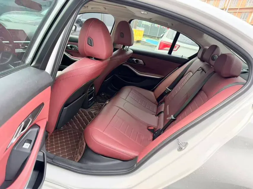 2021 BMW 3 Series 2.0T 156HP L4 8AT,autocango,china used car exporter,china ev exporter,chinese used car exporter,chinese used ev exporter