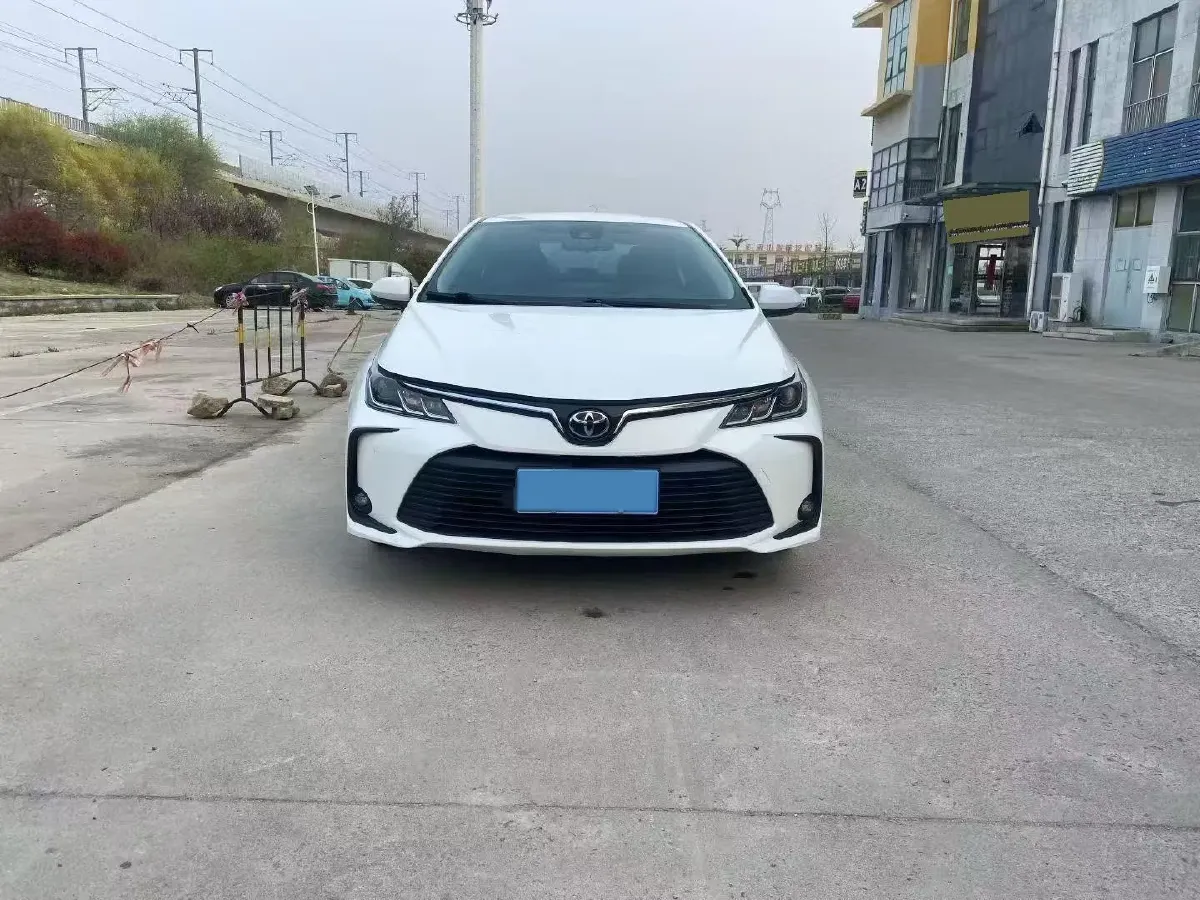 2023 Toyota Corolla 1.2T 116HP L4 CVT,autocango,china used car exporter,china ev exporter,chinese used car exporter,chinese used ev exporter