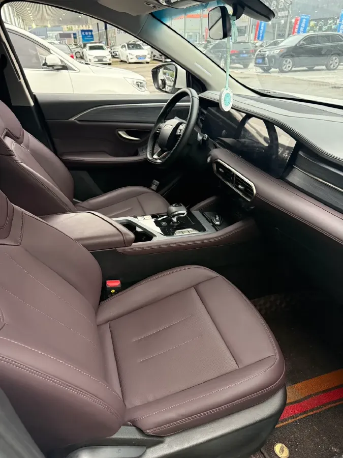 2024 Jetour X90 Plus 1.6T 197HP L4 7DCT,autocango,china used car exporter,china ev exporter,chinese used car exporter,chinese used ev exporter