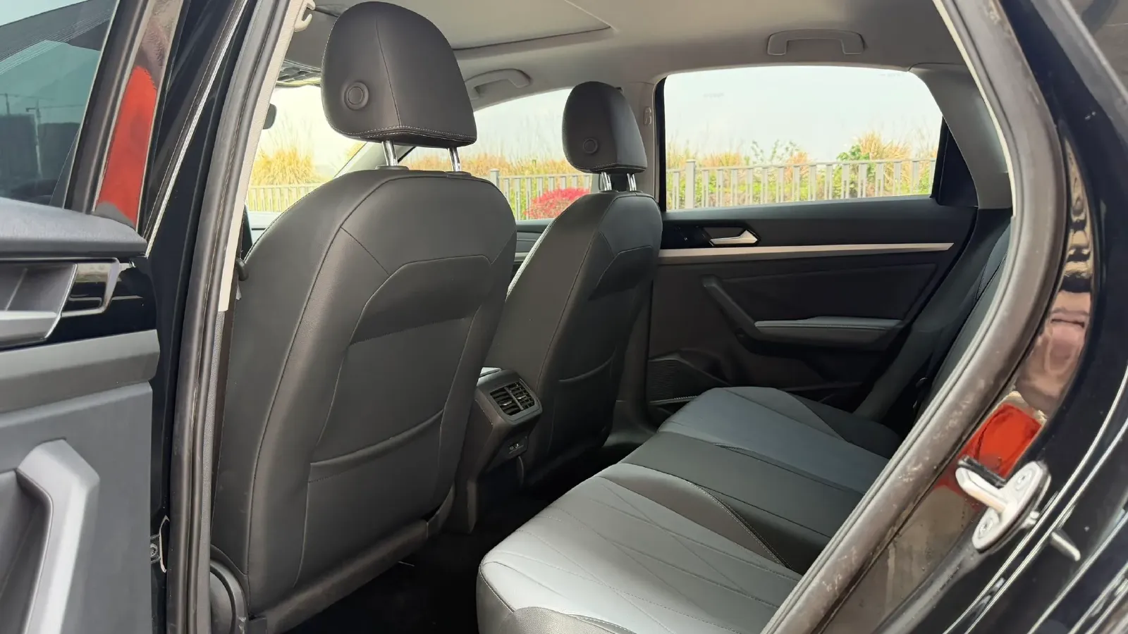 2024 Volkswagen Lavida 1.5L 110HP L4 6AT,autocango,china used car exporter,china ev exporter,chinese used car exporter,chinese used ev exporter