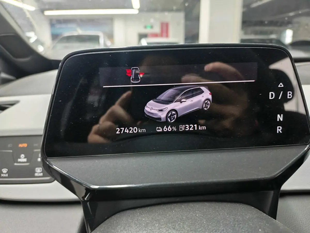 2025 Volkswagen ID.3 BEV 52.8KWH,autocango,china used car exporter,china ev exporter,chinese used car exporter,chinese used ev exporter