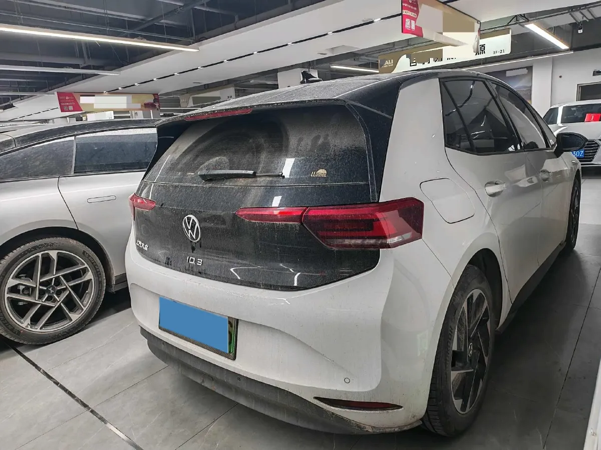 2025 Volkswagen ID.3 BEV 52.8KWH,autocango,china used car exporter,china ev exporter,chinese used car exporter,chinese used ev exporter