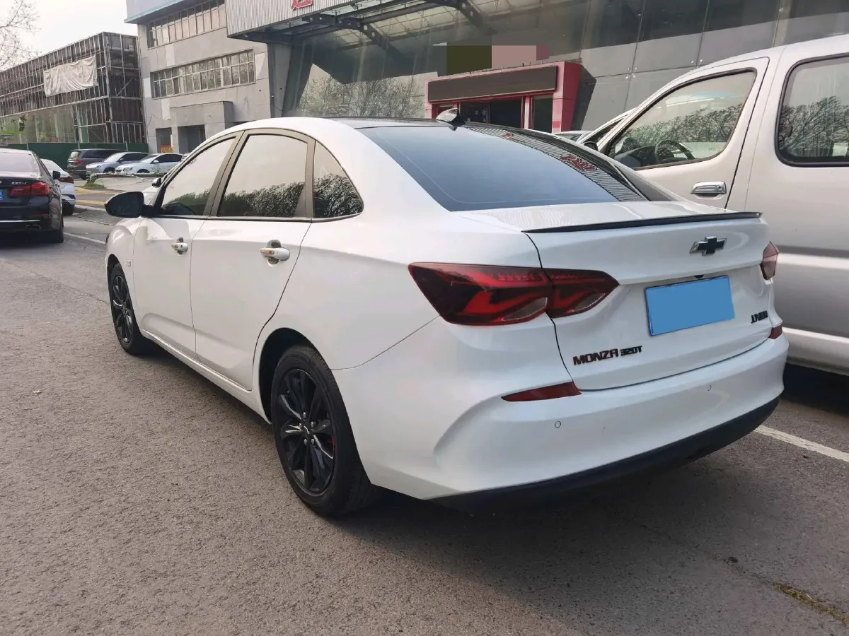 2020 Chevrolet Monza 1.0T 125HP L3 6DCT,autocango,china used car exporter,china ev exporter,chinese used car exporter,chinese used ev exporter