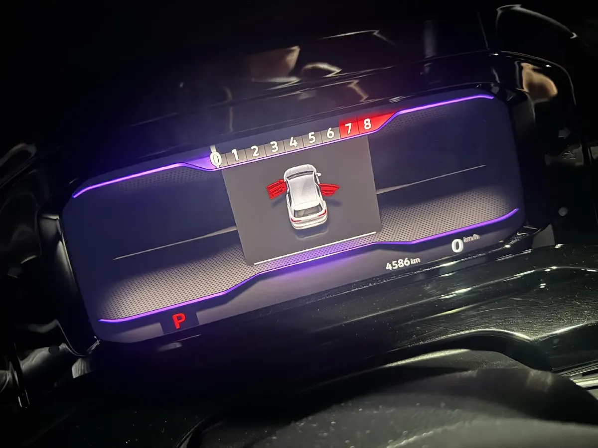 2021 Volkswagen Golf 1.4T 150HP L4 7DCT,autocango,china used car exporter,china ev exporter,chinese used car exporter,chinese used ev exporter