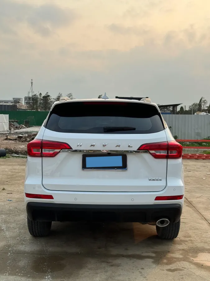 2019 Haval M6 1.5T 150HP L4 7DCT,autocango,china used car exporter,china ev exporter,chinese used car exporter,chinese used ev exporter