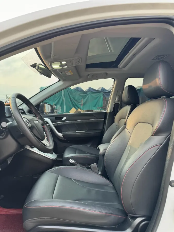 2019 Haval M6 1.5T 150HP L4 7DCT,autocango,china used car exporter,china ev exporter,chinese used car exporter,chinese used ev exporter