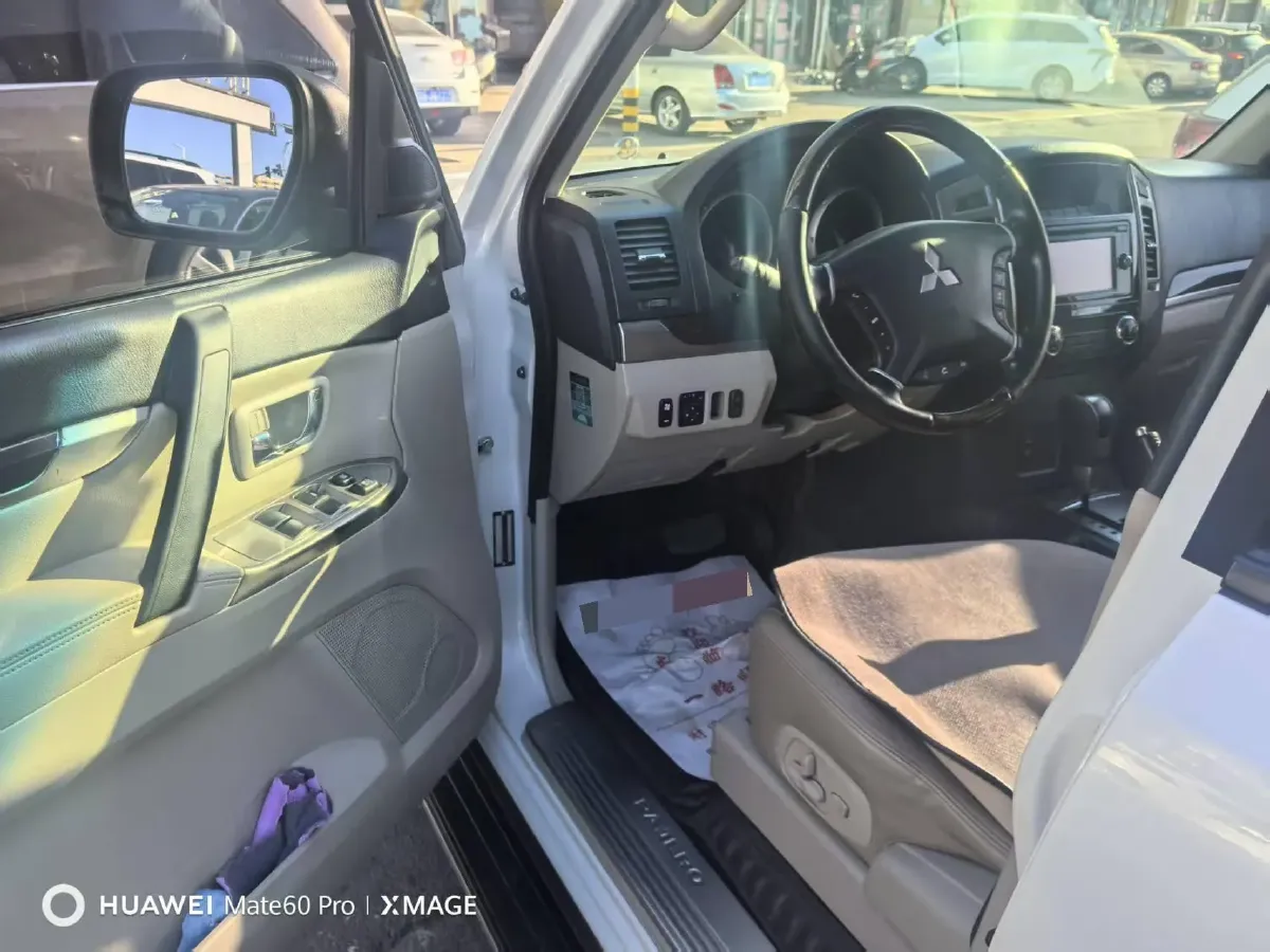 2017 Honda Jade 1.8L 141HP L4 5AT,autocango,china used car exporter,china ev exporter,chinese used car exporter,chinese used ev exporter