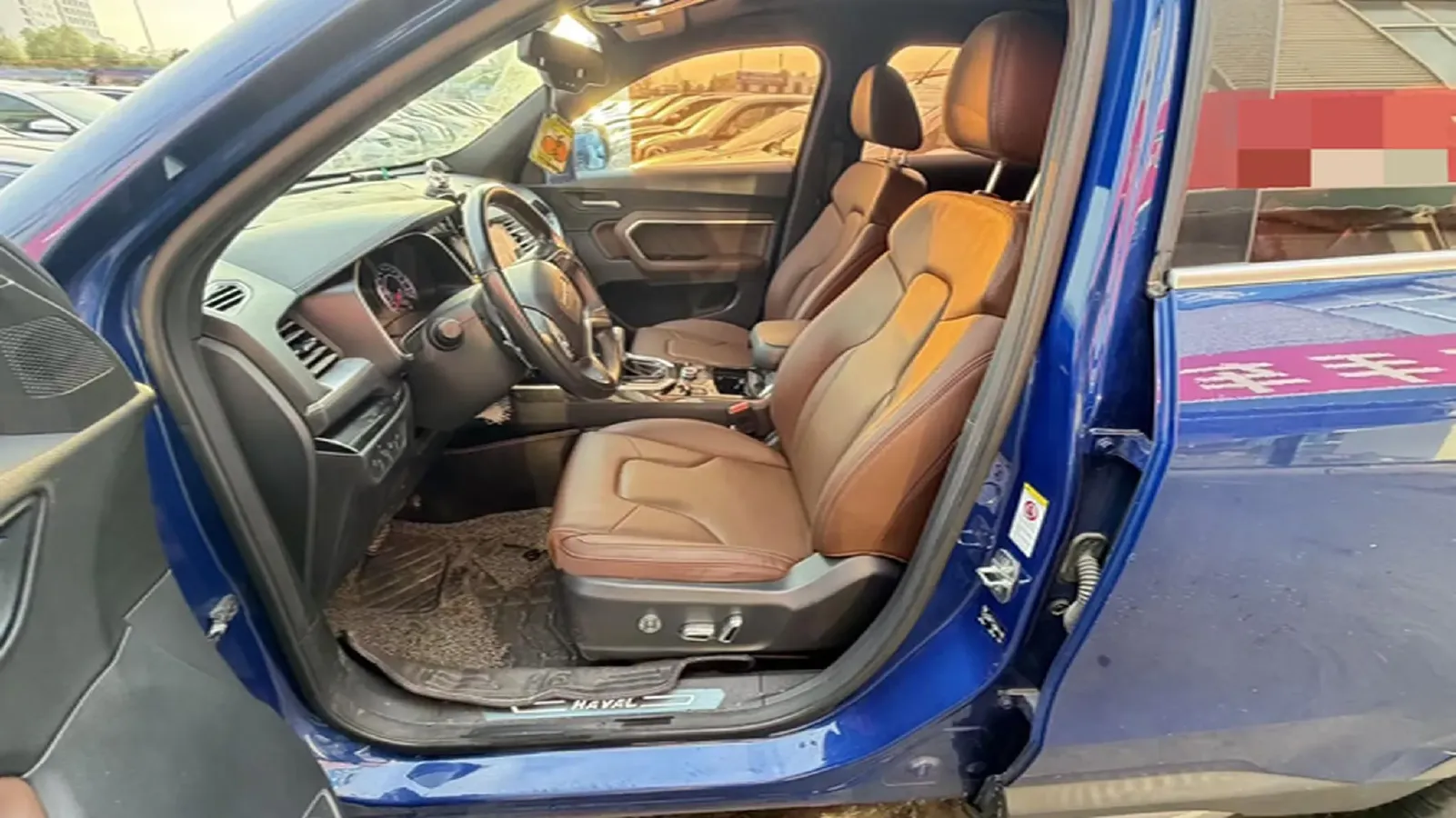 2017 Haval H6 1.5T 169HP L4 7DCT,autocango,china used car exporter,china ev exporter,chinese used car exporter,chinese used ev exporter