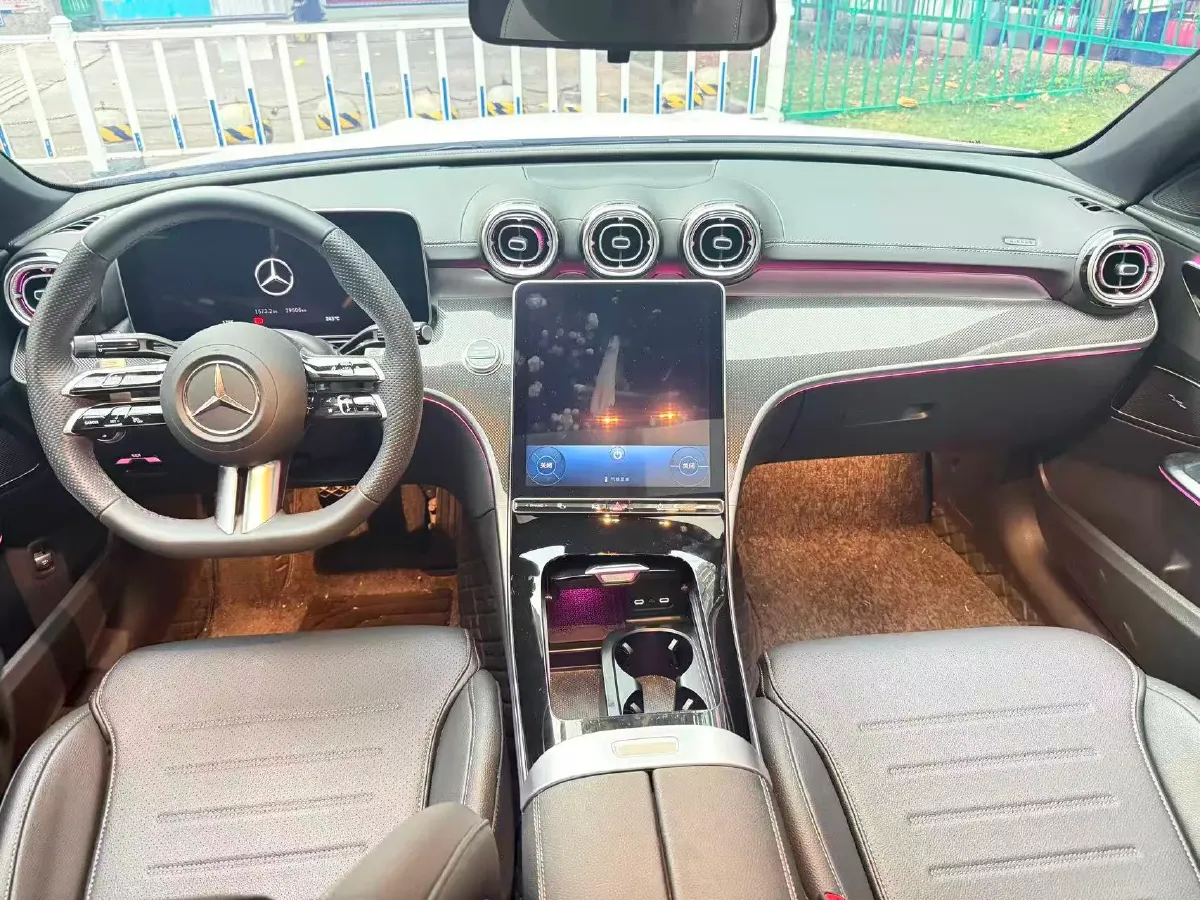 2024 Mercedes-Benz C Class 1.5T 204HP L4 9AT,autocango,china used car exporter,china ev exporter,chinese used car exporter,chinese used ev exporter