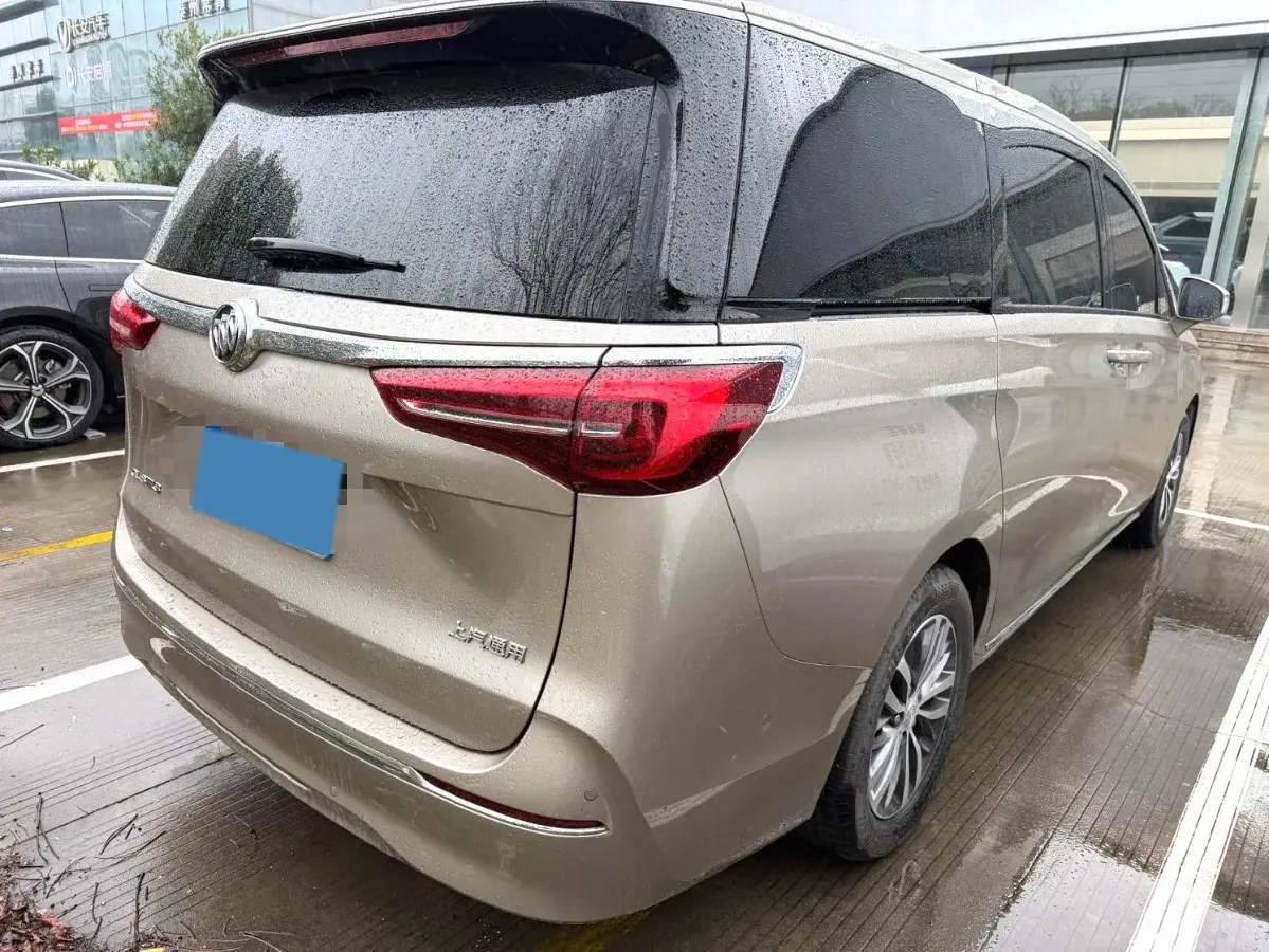 2023 Buick GL8 2.0T 237HP L4 9AT,autocango,china used car exporter,china ev exporter,chinese used car exporter,chinese used ev exporter
