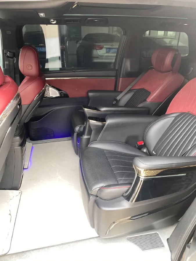 2023 GAC Trumpchi M8 2.0T 252HP L4 8AT,autocango,china used car exporter,china ev exporter,chinese used car exporter,chinese used ev exporter