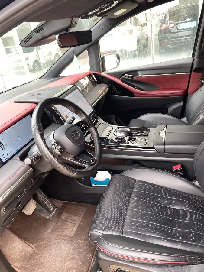 2023 GAC Trumpchi M8 2.0T 252HP L4 8AT,autocango,china used car exporter,china ev exporter,chinese used car exporter,chinese used ev exporter