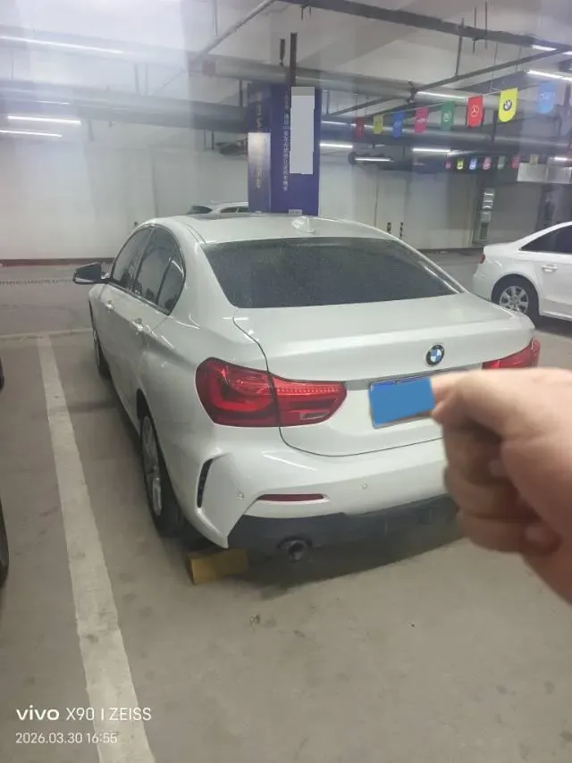 2022 BMW 1 Series 1.5T 140HP L3 7DCT,autocango,china used car exporter,china ev exporter,chinese used car exporter,chinese used ev exporter