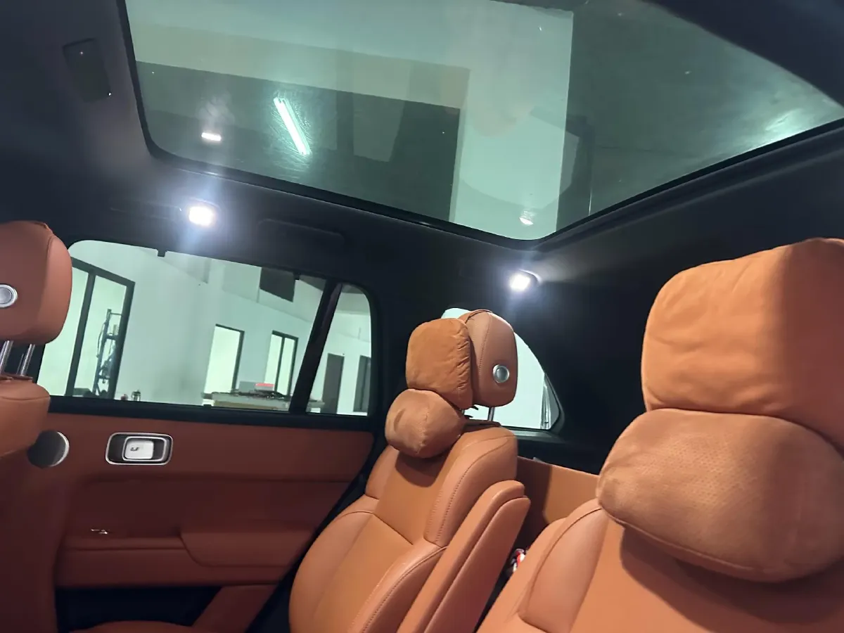 2023 Li L8 Range Extended 154HP REEV 40.9KWH,autocango,china used car exporter,china ev exporter,chinese used car exporter,chinese used ev exporter