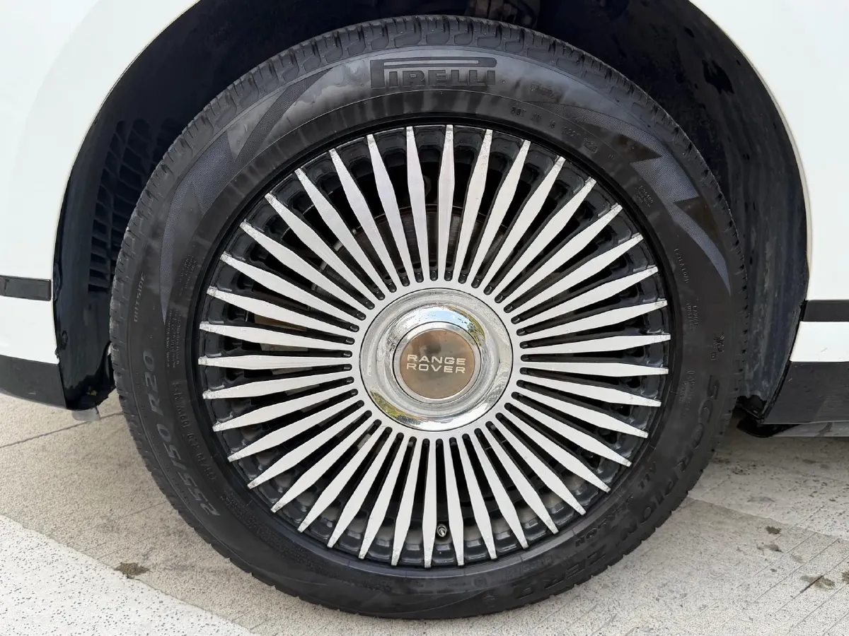 2020 Land Rover Range Rover Velar 2.0T 250HP L4 8AT,autocango,china used car exporter,china ev exporter,chinese used car exporter,chinese used ev exporter