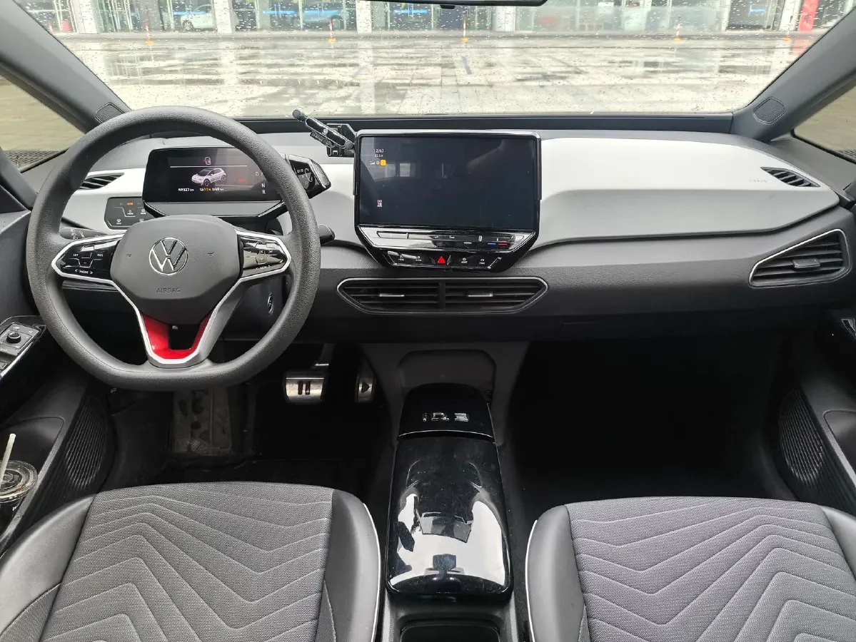 2023 Volkswagen ID.3 BEV 52.8KWH,autocango,china used car exporter,china ev exporter,chinese used car exporter,chinese used ev exporter