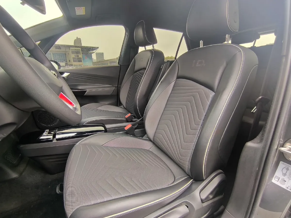 2023 Volkswagen ID.3 BEV 52.8KWH,autocango,china used car exporter,china ev exporter,chinese used car exporter,chinese used ev exporter