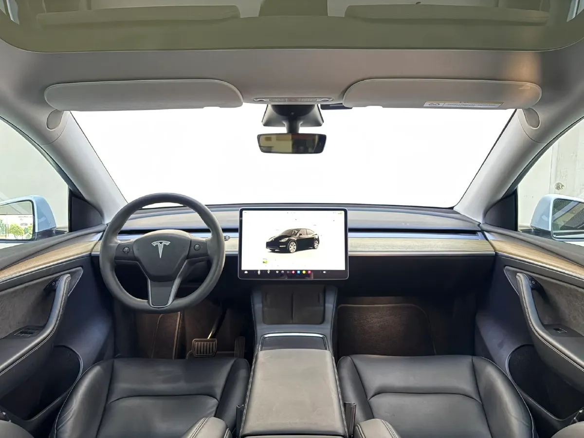 2022 Tesla Model Y BEV 60KWH,autocango,china used car exporter,china ev exporter,chinese used car exporter,chinese used ev exporter