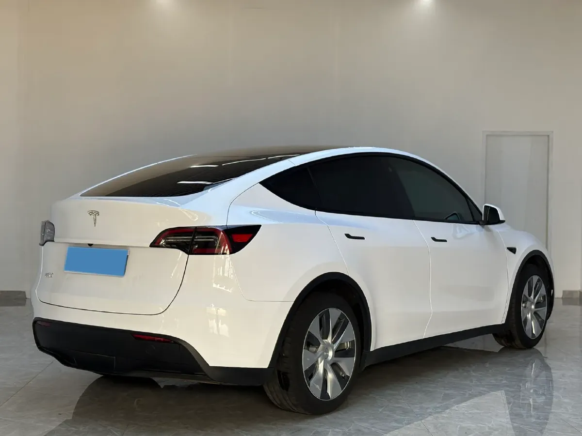 2022 Tesla Model Y BEV 60KWH,autocango,china used car exporter,china ev exporter,chinese used car exporter,chinese used ev exporter