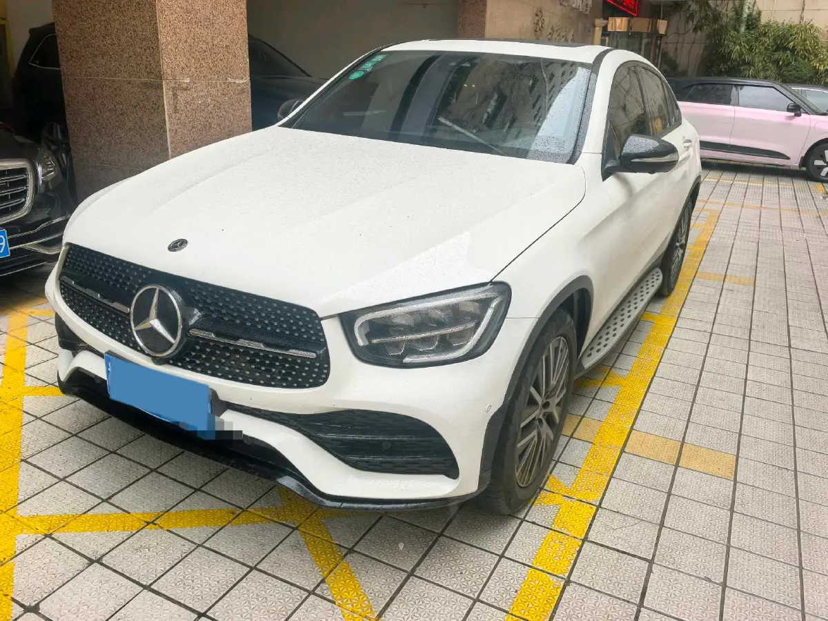 2020 Mercedes-Benz GLC Coupe 2.0T 258HP L4 9AT,autocango,china used car exporter,china ev exporter,chinese used car exporter,chinese used ev exporter