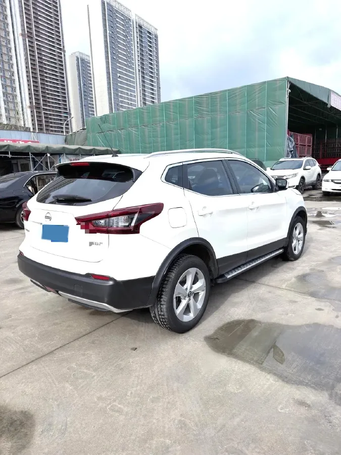 2023 Nissan Qashqai 2.0L 151HP L4 CVT,autocango,china used car exporter,china ev exporter,chinese used car exporter,chinese used ev exporter