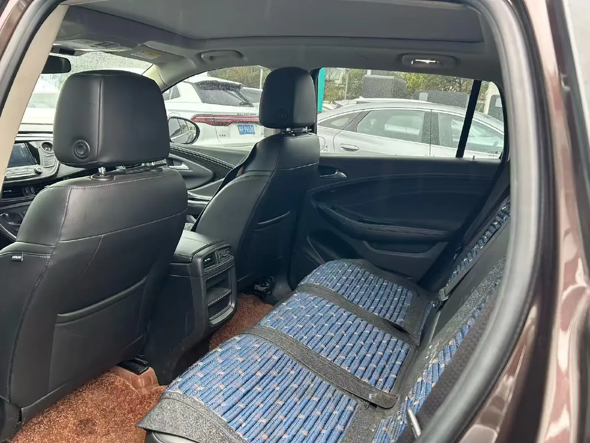 2020 Buick EnvisionPlus 1.5T 169HP L4 7DCT,autocango,china used car exporter,china ev exporter,chinese used car exporter,chinese used ev exporter