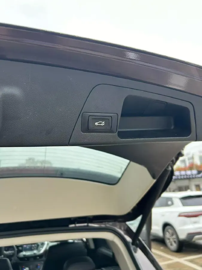 2020 Buick EnvisionPlus 1.5T 169HP L4 7DCT,autocango,china used car exporter,china ev exporter,chinese used car exporter,chinese used ev exporter