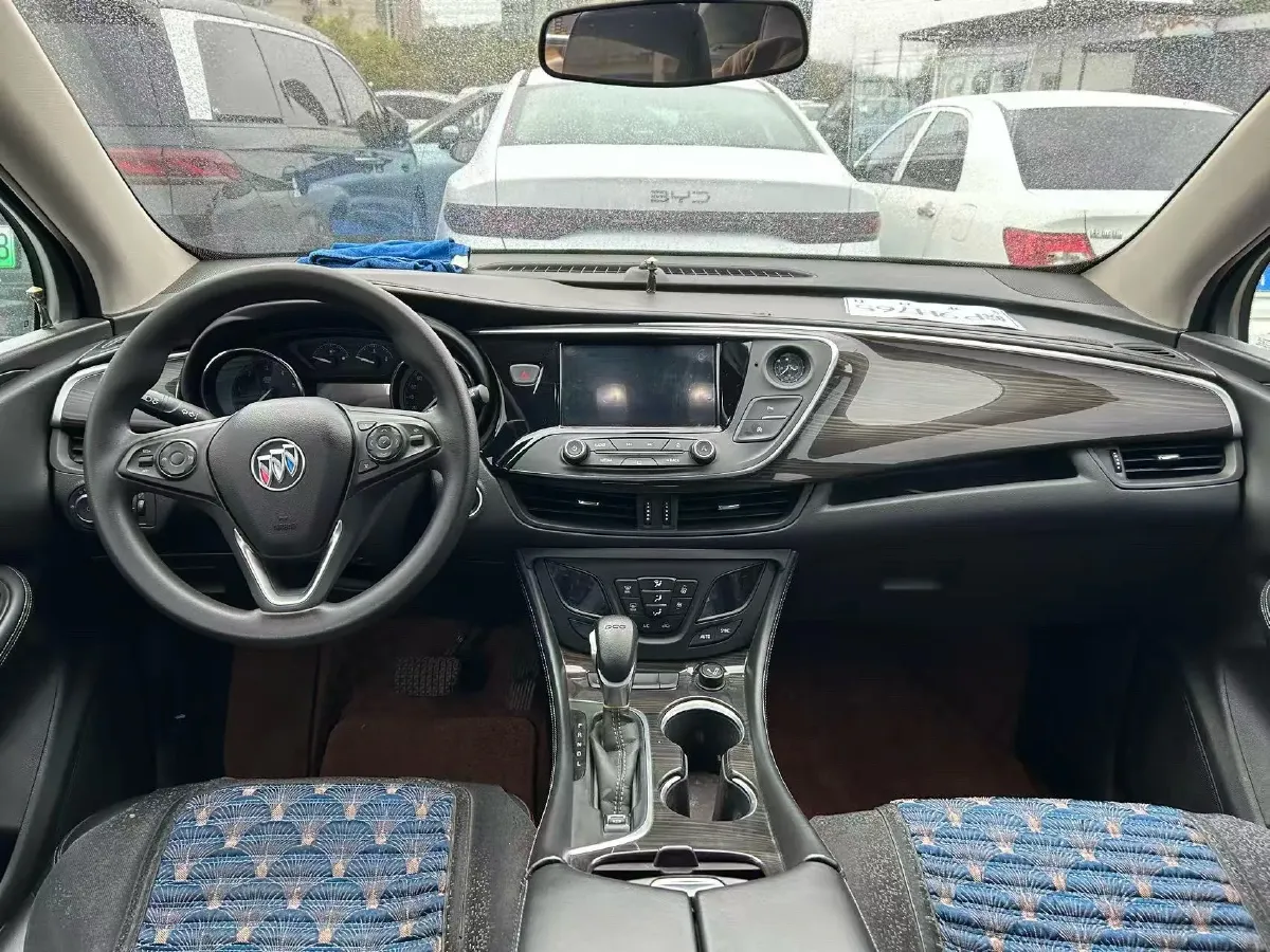 2020 Buick EnvisionPlus 1.5T 169HP L4 7DCT,autocango,china used car exporter,china ev exporter,chinese used car exporter,chinese used ev exporter
