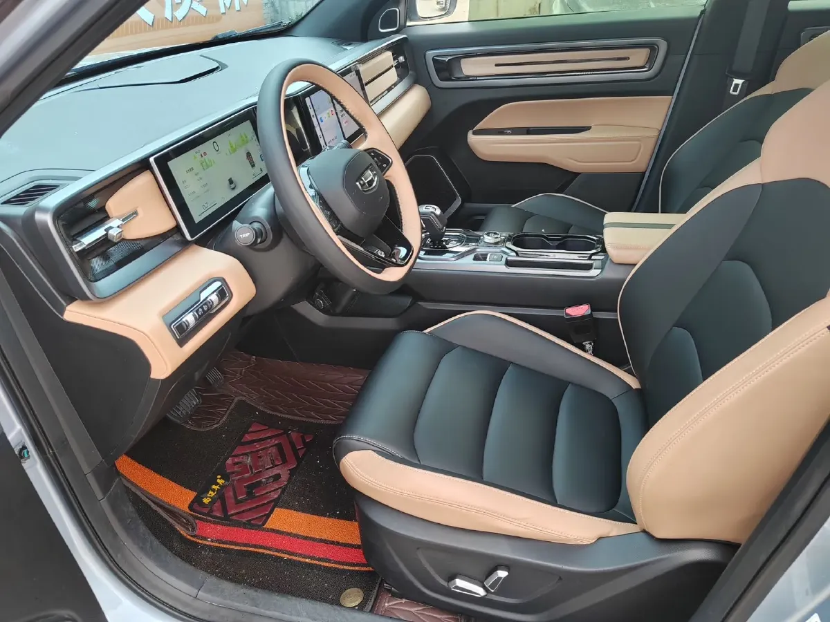 2023 Geely ICON 1.5T 181HP L4 7DCT,autocango,china used car exporter,china ev exporter,chinese used car exporter,chinese used ev exporter