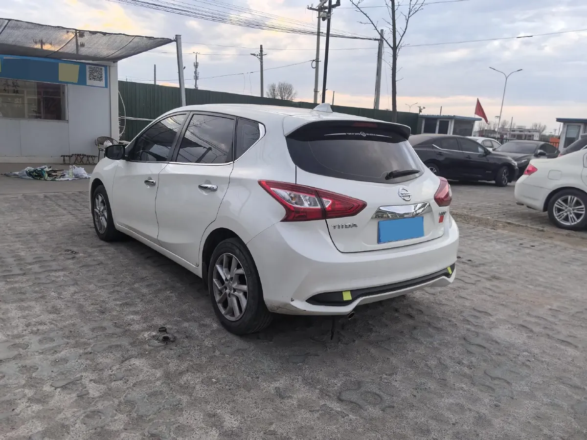 2023 Nissan Tiida 1.6L 122HP L4 CVT,autocango,china used car exporter,china ev exporter,chinese used car exporter,chinese used ev exporter