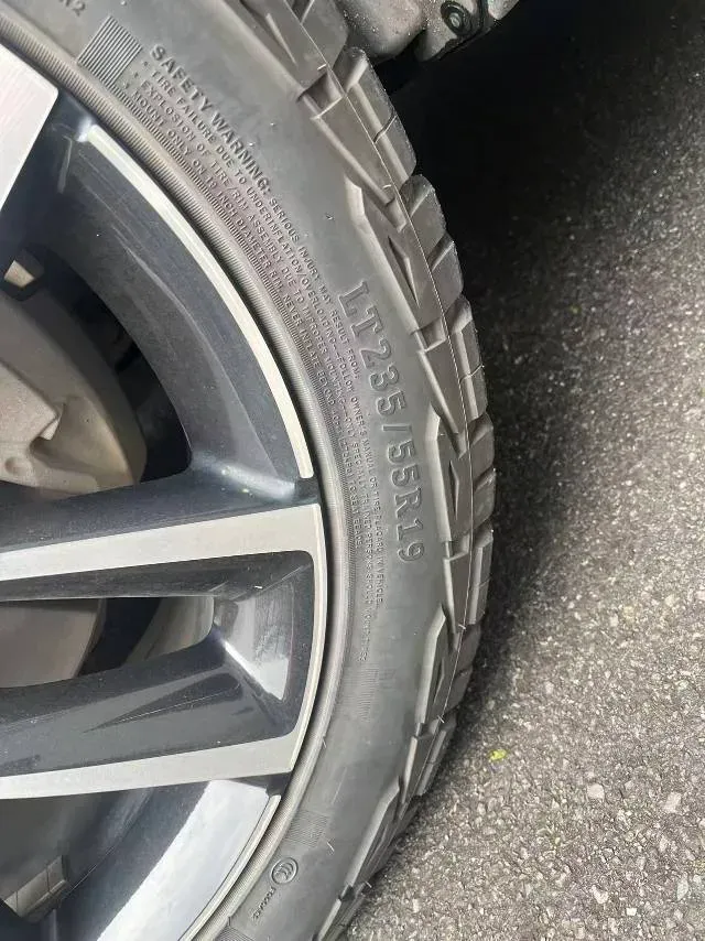 2021 Mercedes-Benz GLC Class 2.0T 258HP L4 9AT,autocango,china used car exporter,china ev exporter,chinese used car exporter,chinese used ev exporter