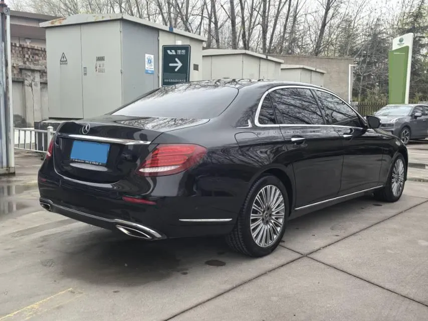 2020 Mercedes-Benz E Class 2.0T 258HP L4 9AT,autocango,china used car exporter,china ev exporter,chinese used car exporter,chinese used ev exporter