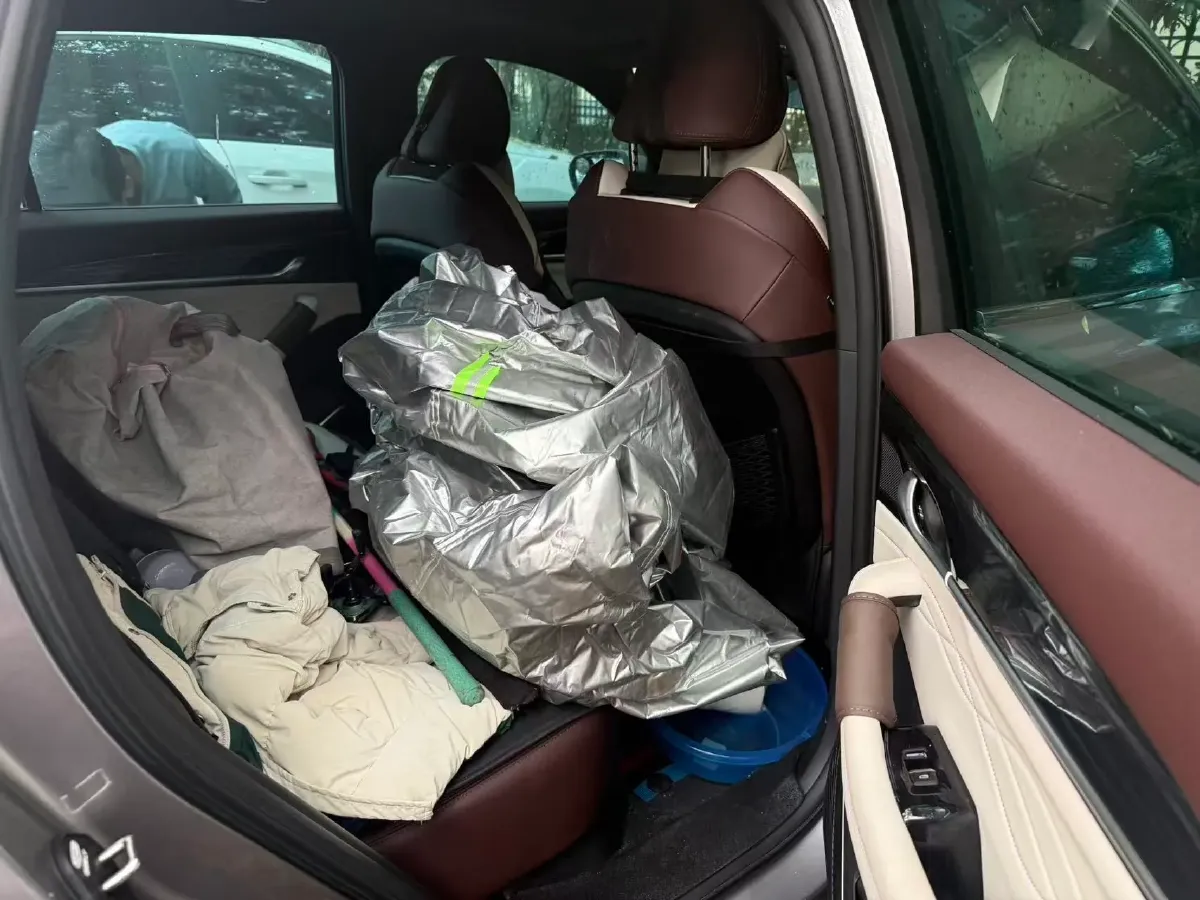 2024 Geely Monjaro 2.0T 238HP L4 8AT,autocango,china used car exporter,china ev exporter,chinese used car exporter,chinese used ev exporter