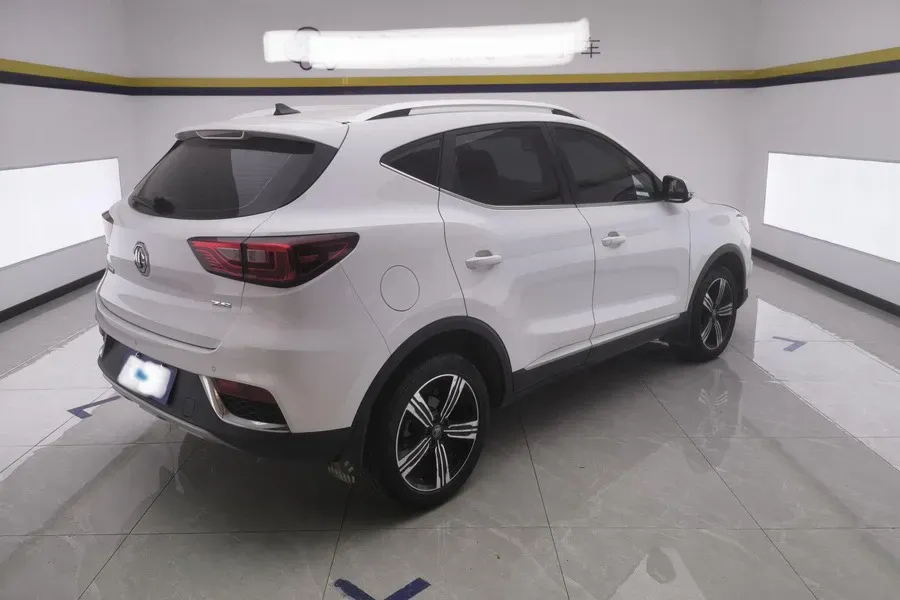 2020 MG ZS 1.5L 120HP L4 5MT,autocango,china used car exporter,china ev exporter,chinese used car exporter,chinese used ev exporter