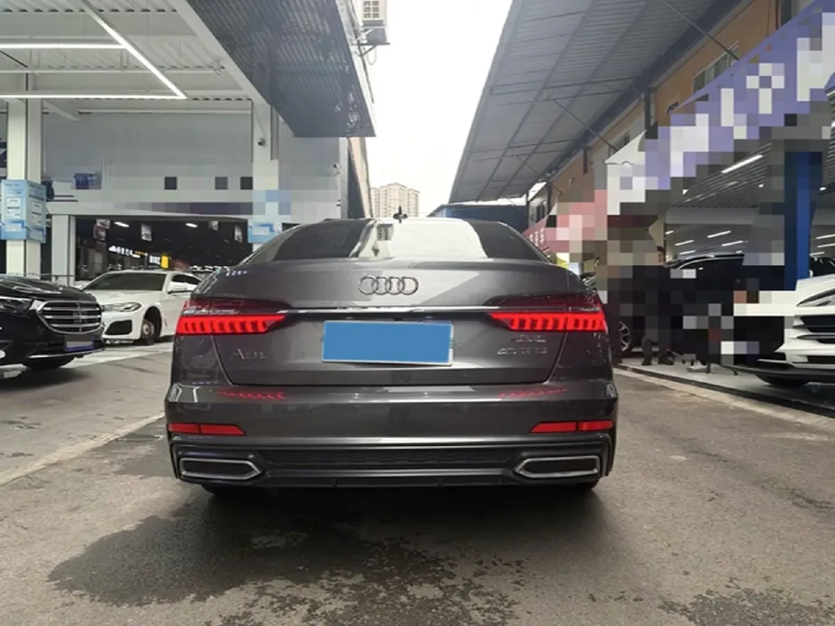 2022 Audi A6L 2.0T 224HP L4 7DCT,autocango,china used car exporter,china ev exporter,chinese used car exporter,chinese used ev exporter