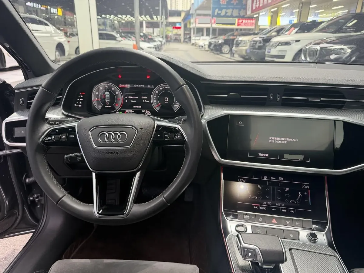 2022 Audi A6L 2.0T 224HP L4 7DCT,autocango,china used car exporter,china ev exporter,chinese used car exporter,chinese used ev exporter