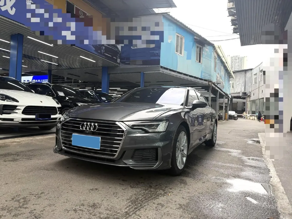 2022 Audi A6L 2.0T 224HP L4 7DCT,autocango,china used car exporter,china ev exporter,chinese used car exporter,chinese used ev exporter