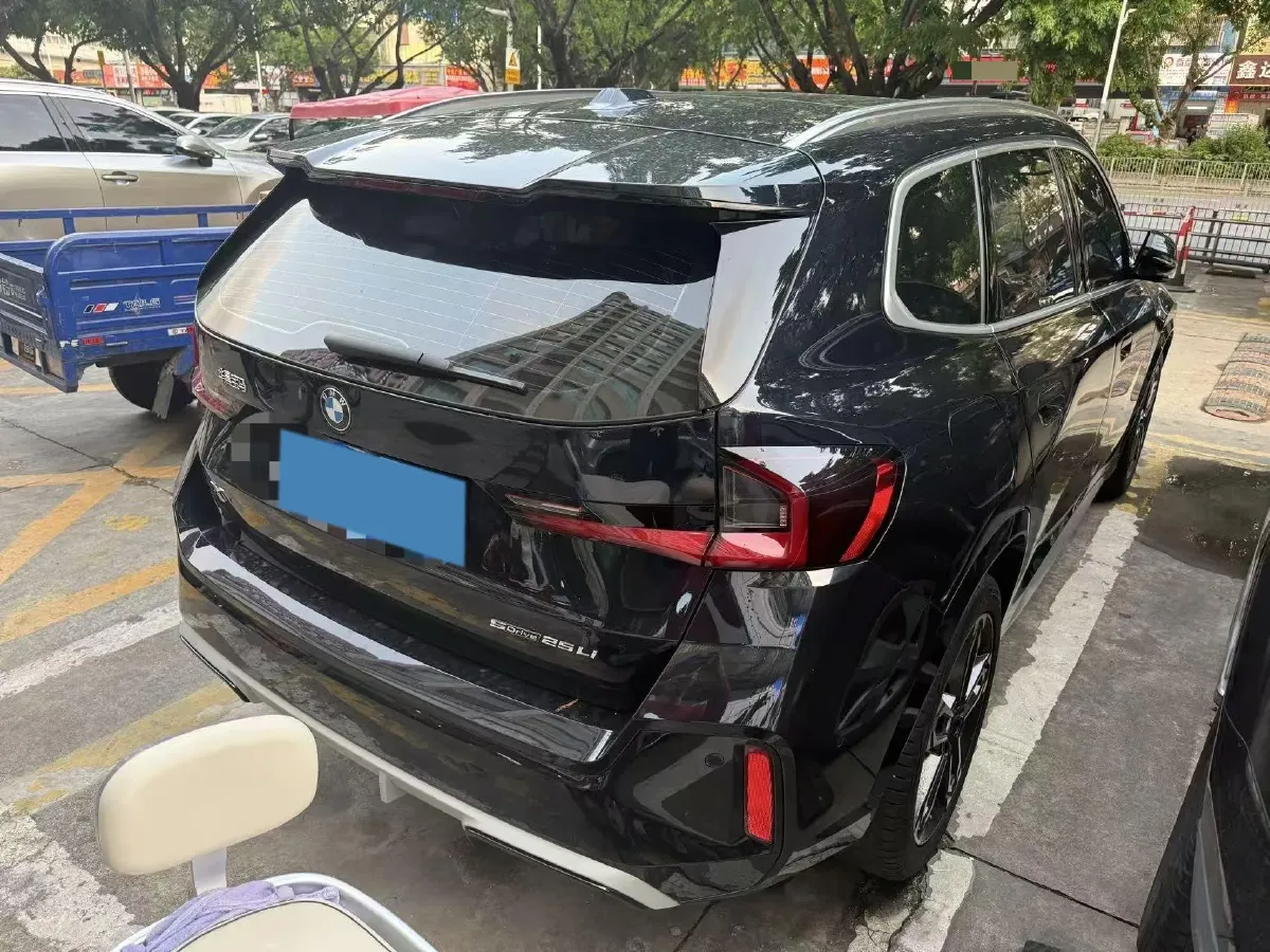 2023 BMW X1 2.0T 204HP L4 7DCT,autocango,china used car exporter,china ev exporter,chinese used car exporter,chinese used ev exporter