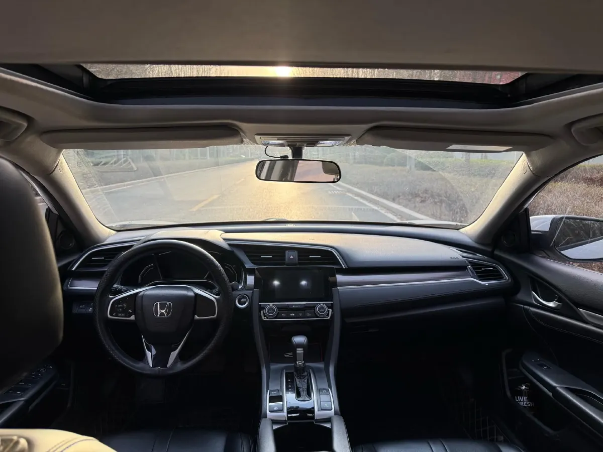 2019 Honda Civic 1.5T 177HP L4 CVT,autocango,china used car exporter,china ev exporter,chinese used car exporter,chinese used ev exporter