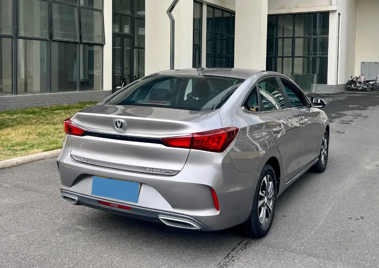 2021 ChangAn Eado 1.6L 128HP L4 CVT,autocango,china used car exporter,china ev exporter,chinese used car exporter,chinese used ev exporter