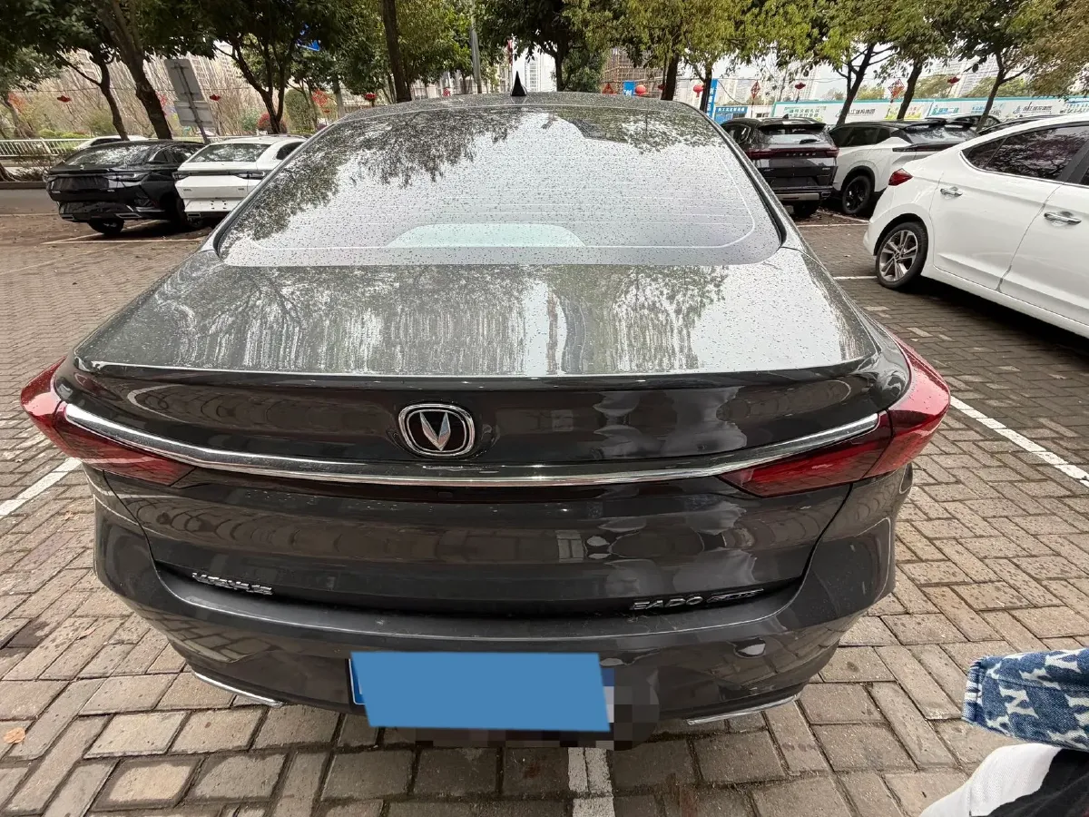 2022 ChangAn Eado 1.6L 128HP L4 CVT,autocango,china used car exporter,china ev exporter,chinese used car exporter,chinese used ev exporter