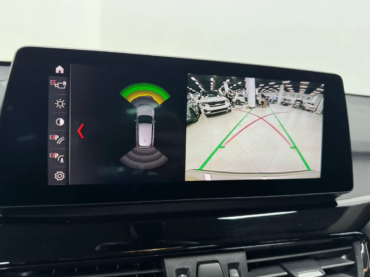 2021 BMW X1 1.5T 140HP L3 7DCT,autocango,china used car exporter,china ev exporter,chinese used car exporter,chinese used ev exporter