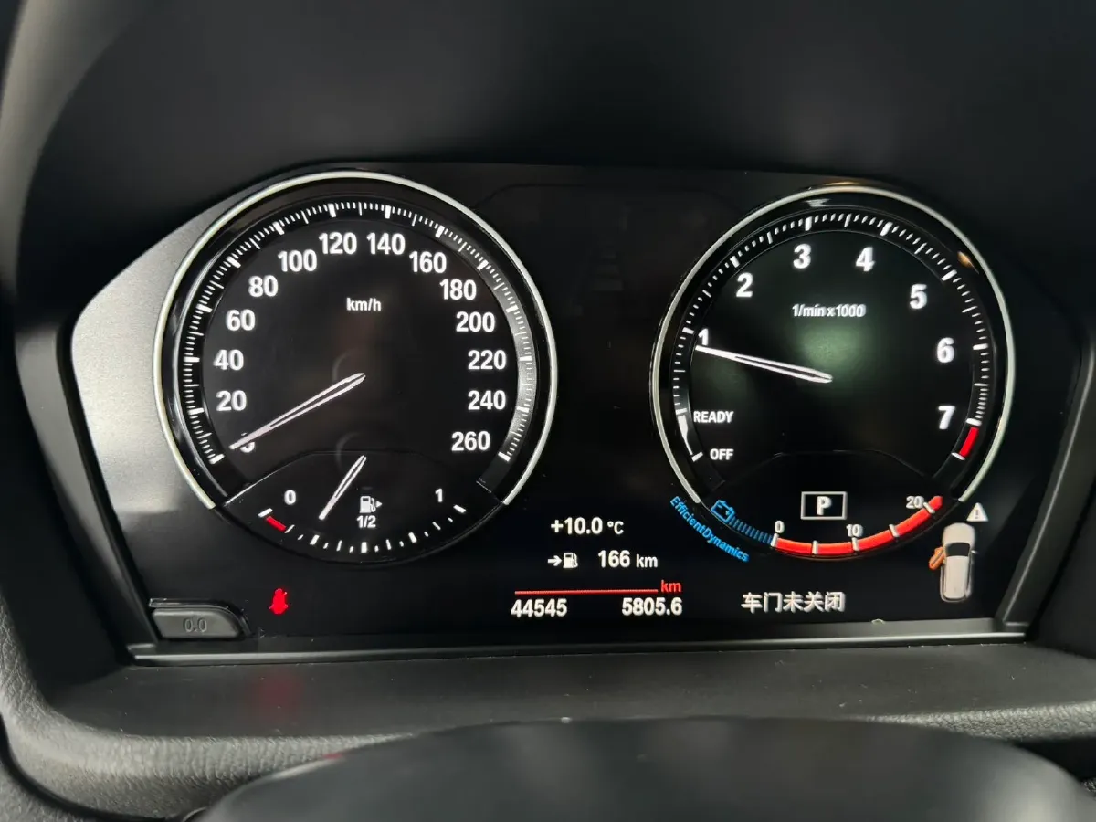 2021 BMW X1 1.5T 140HP L3 7DCT,autocango,china used car exporter,china ev exporter,chinese used car exporter,chinese used ev exporter