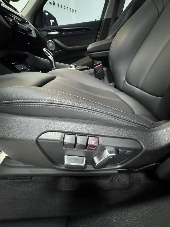 2021 BMW X1 1.5T 140HP L3 7DCT,autocango,china used car exporter,china ev exporter,chinese used car exporter,chinese used ev exporter