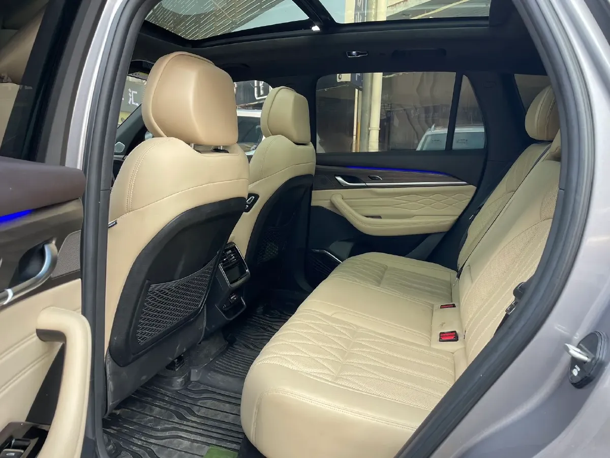 2025 Geely Monjaro 2.0T 238HP L4 8AT,autocango,china used car exporter,china ev exporter,chinese used car exporter,chinese used ev exporter